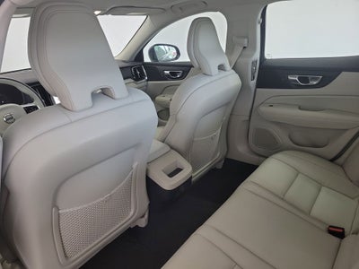 2025 Volvo S60 B5 Plus