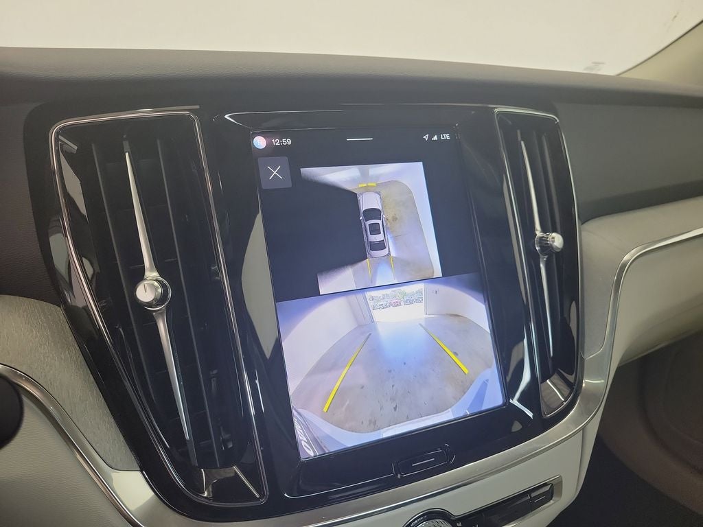 2025 Volvo S60 B5 Plus