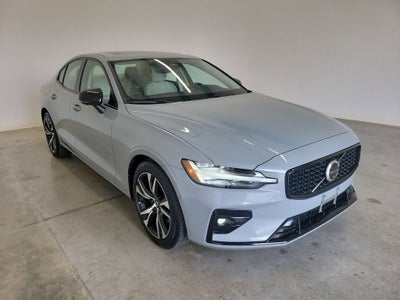 2025 Volvo S60 B5 Plus