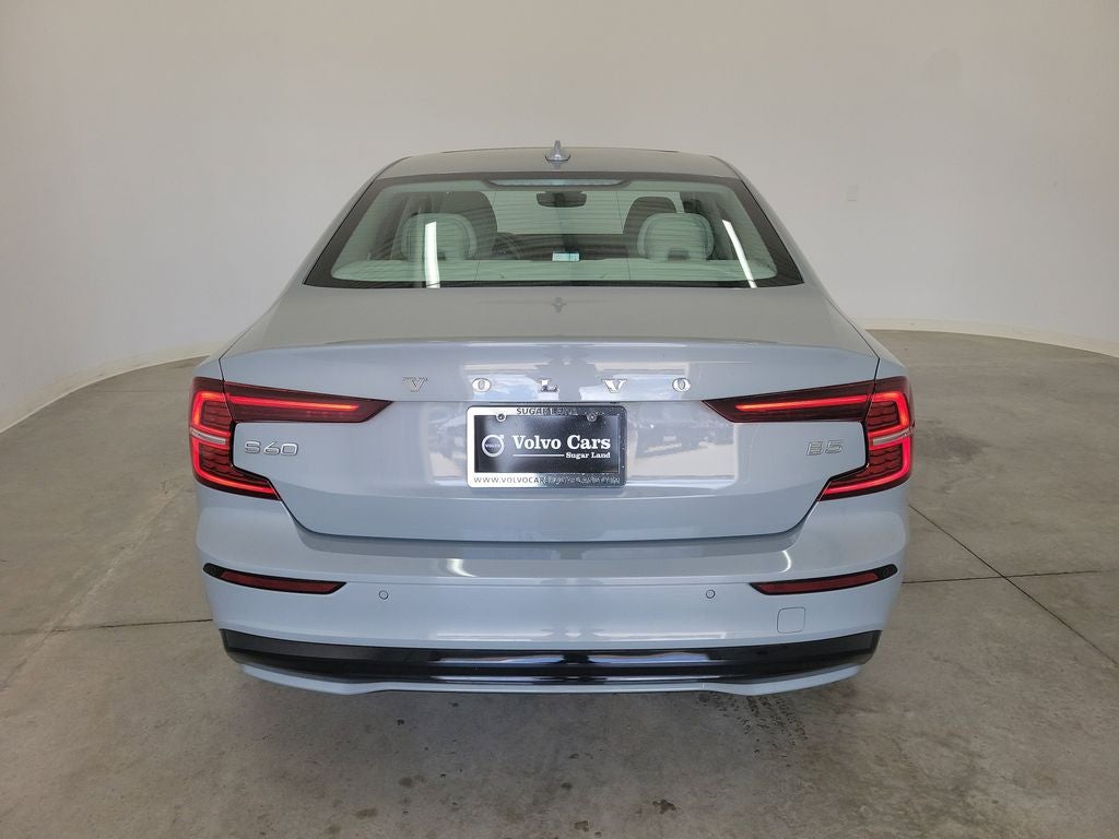 2025 Volvo S60 B5 Plus