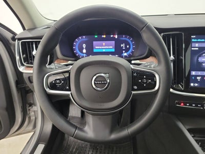 2025 Volvo S60 B5 Plus