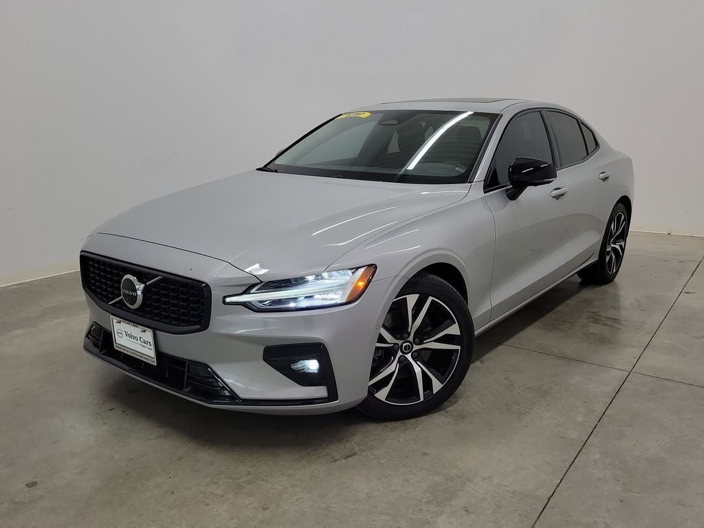 2025 Volvo S60 B5 Plus