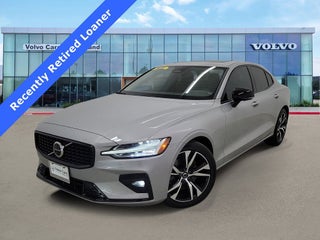 2025 Volvo S60 B5 Plus