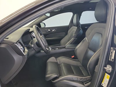 2024 Volvo S60 B5 Plus Black Edition