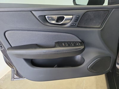 2024 Volvo S60 B5 Plus Black Edition