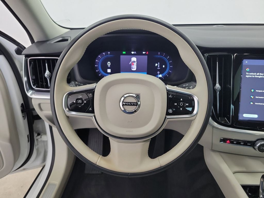 2025 Volvo S60 B5 Core