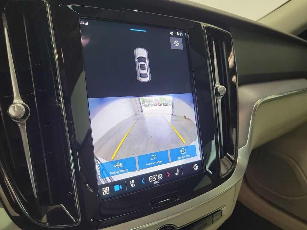 2025 Volvo S60 B5 Core