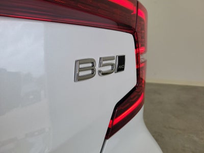 2025 Volvo S60 B5 Core