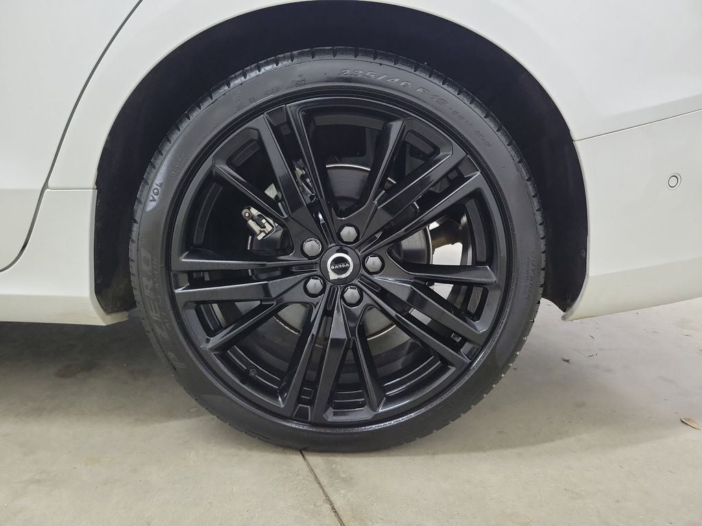 2024 Volvo S60 B5 Plus Black Edition