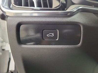 2024 Volvo S60 B5 Plus Black Edition