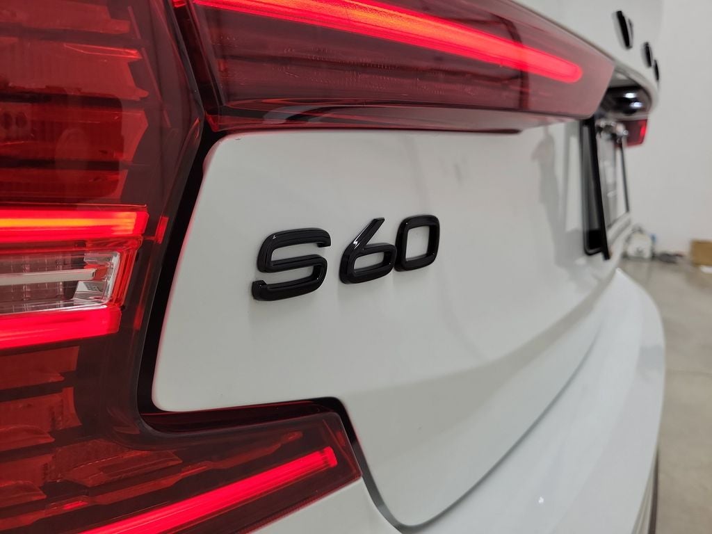 2024 Volvo S60 B5 Plus Black Edition