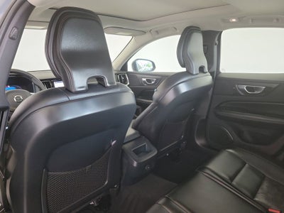 2024 Volvo S60 B5 Core Dark Theme