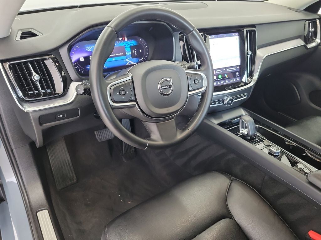 2024 Volvo S60 B5 Core Dark Theme