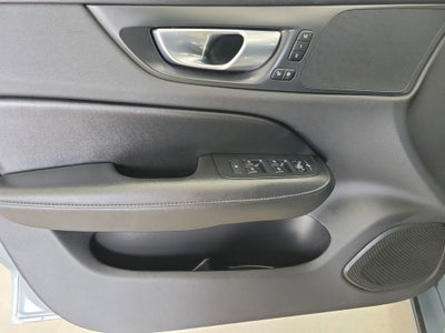 2024 Volvo S60 B5 Core Dark Theme