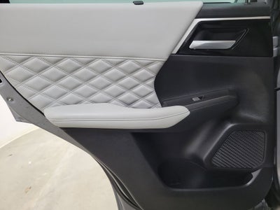 2023 Mitsubishi Outlander SEL Black Edition