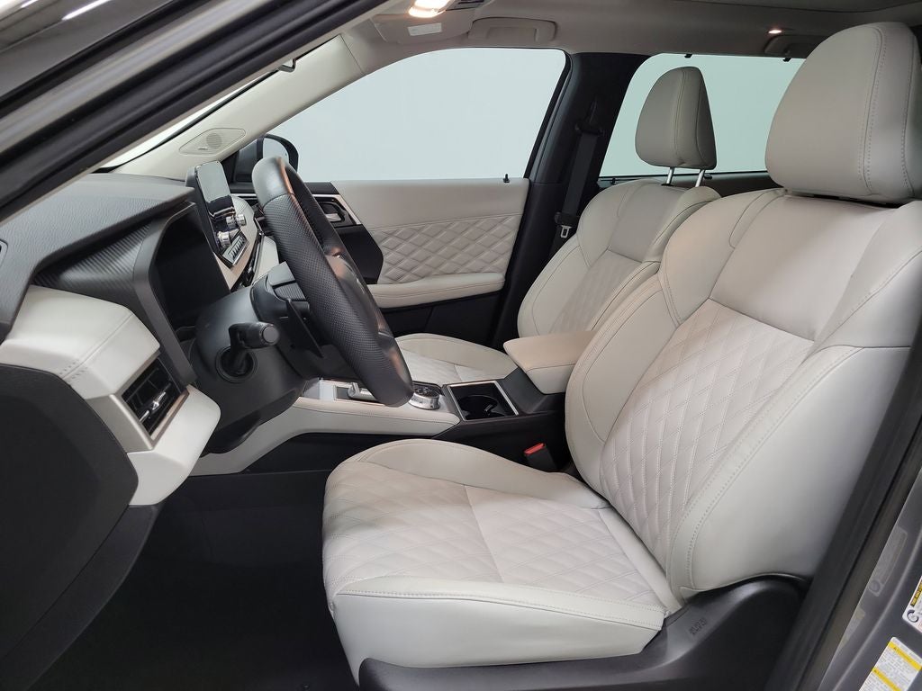 2023 Mitsubishi Outlander SEL Black Edition