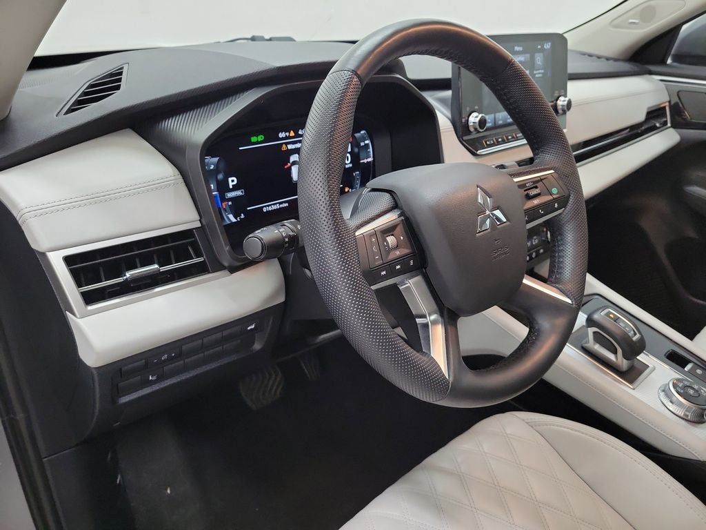 2023 Mitsubishi Outlander SEL Black Edition