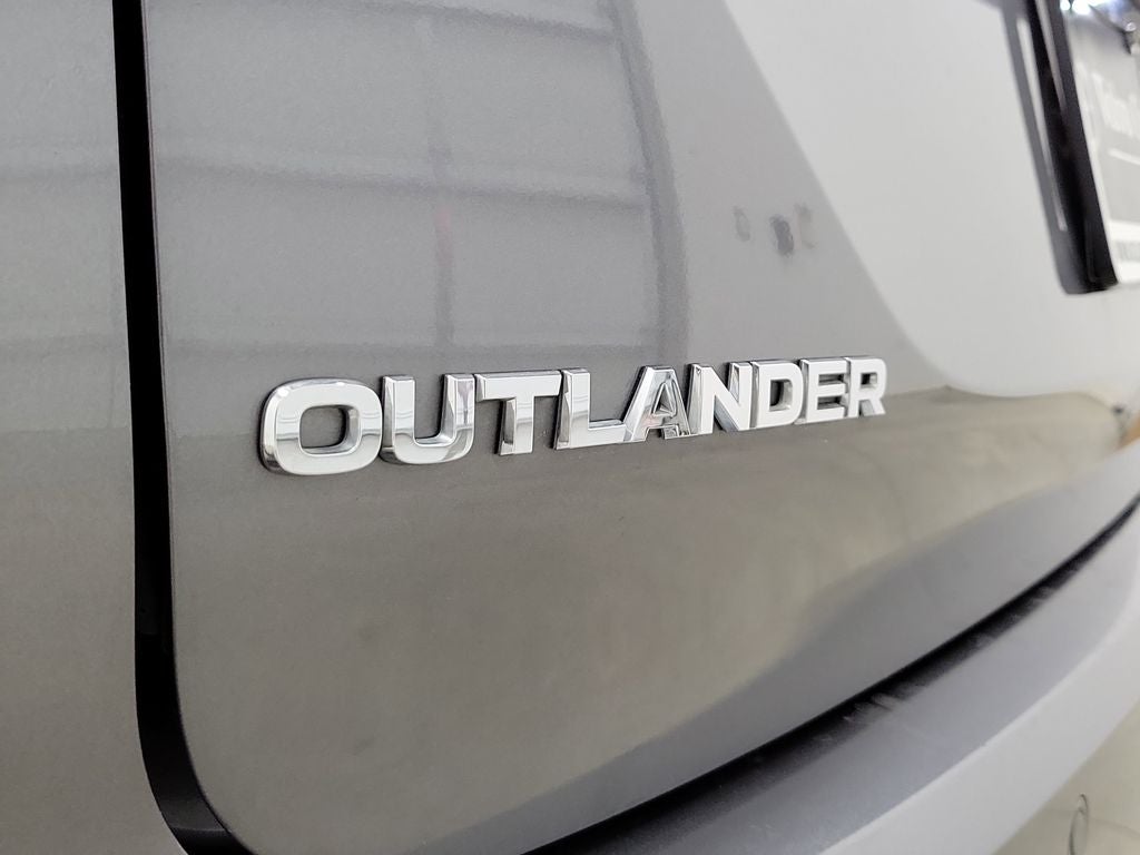 2023 Mitsubishi Outlander SEL Black Edition