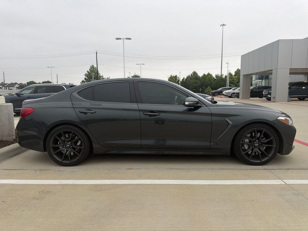 2019 Genesis G70 3.3T Design