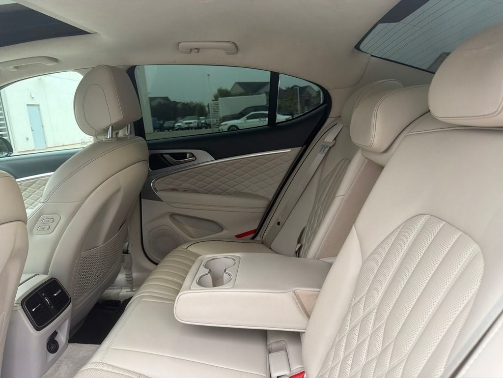 2019 Genesis G70 3.3T Design
