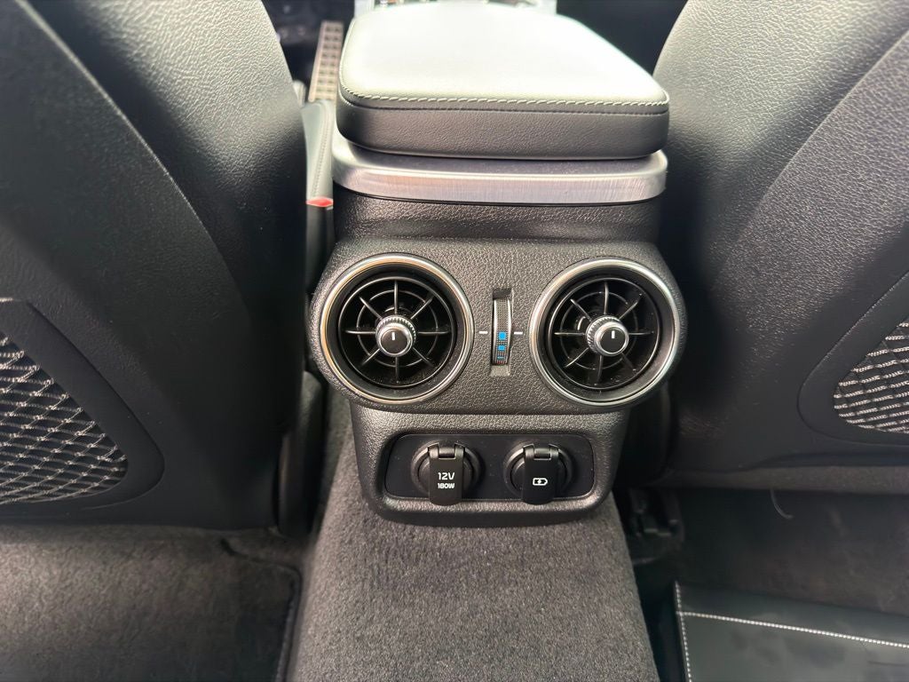 2019 Kia Stinger Base