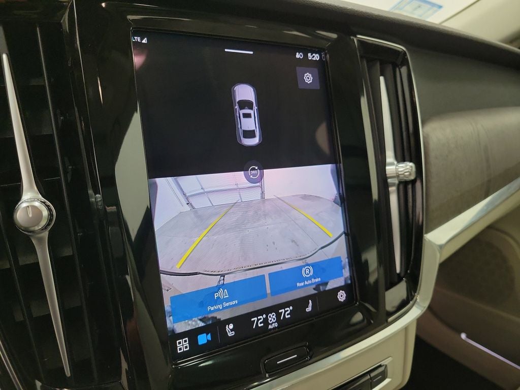 2023 Volvo S90 B6 Plus