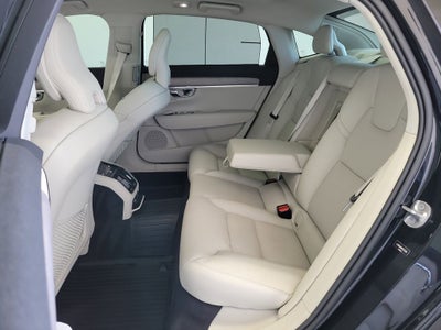 2023 Volvo S90 B6 Plus