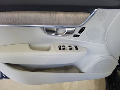 2023 Volvo S90 B6 Plus
