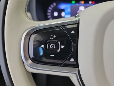 2023 Volvo S90 B6 Plus