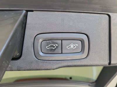 2019 Volvo XC60 T5 Momentum