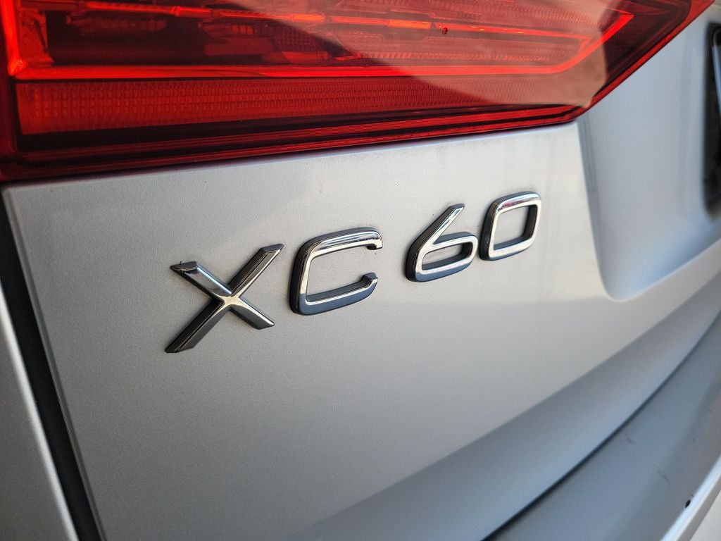 2019 Volvo XC60 T5 Momentum