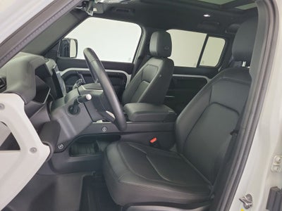 2025 Land Rover Defender 110 S