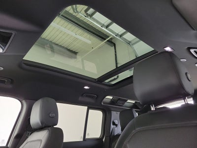 2025 Land Rover Defender 110 S