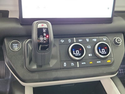 2025 Land Rover Defender 110 S