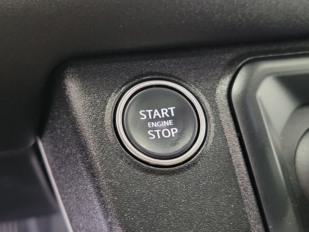 2025 Land Rover Defender 110 S