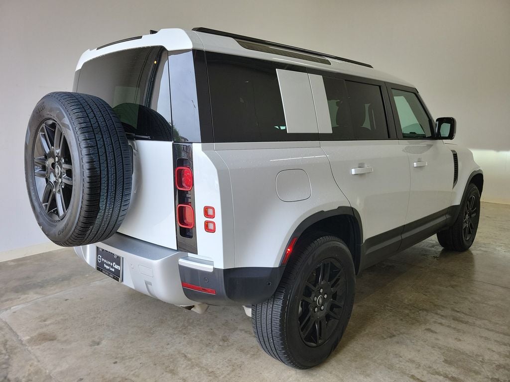 2025 Land Rover Defender 110 S