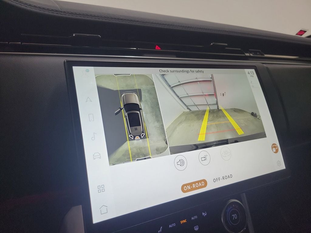 2023 Land Rover Range Rover SE