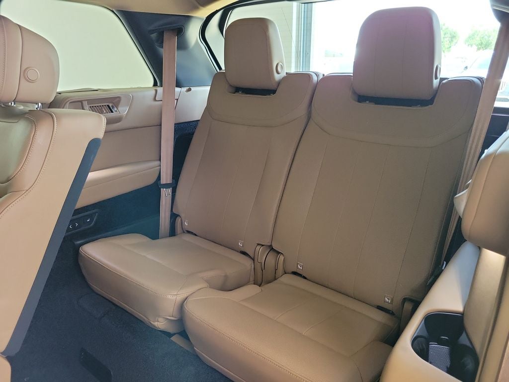 2023 Land Rover Range Rover SE LWB
