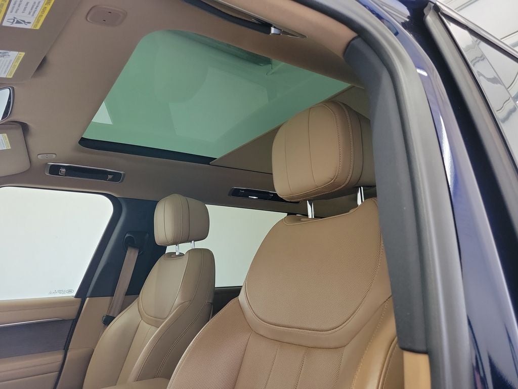 2023 Land Rover Range Rover SE LWB
