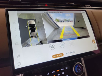 2023 Land Rover Range Rover SE LWB