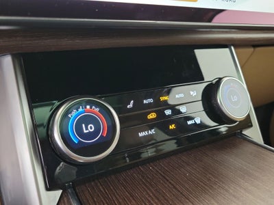 2023 Land Rover Range Rover SE LWB