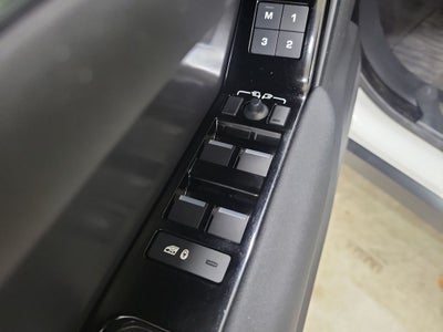 2025 Land Rover Range Rover Velar Dynamic SE