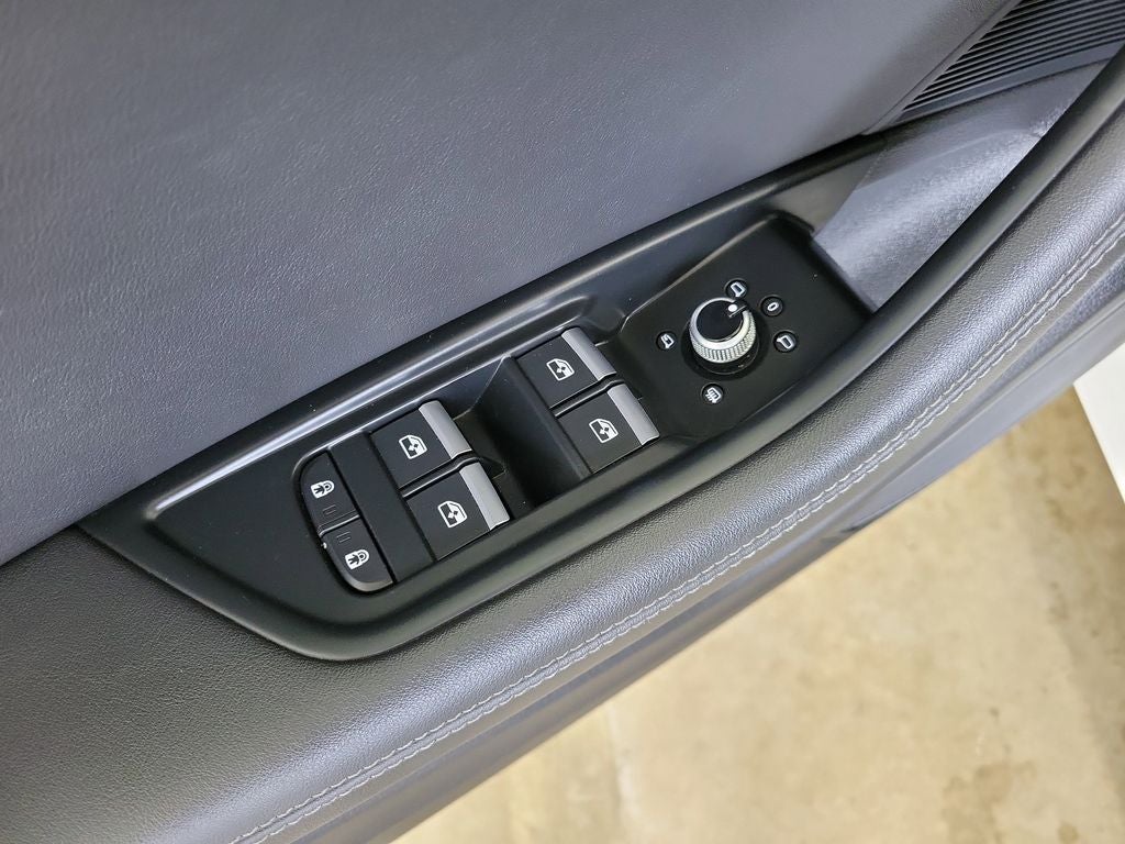 2024 Audi A5 Sportback 45 S line Premium Plus quattro