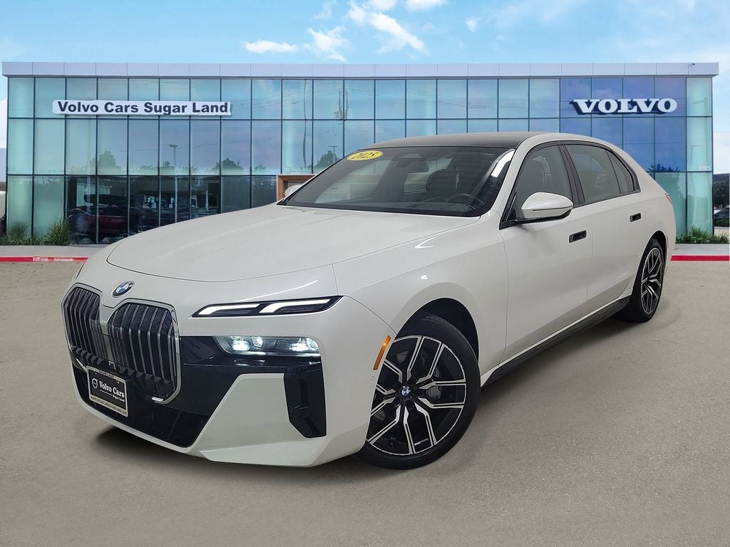 2025 BMW 7 Series 740i