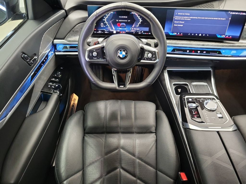 2025 BMW 7 Series 740i