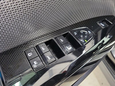 2025 BMW 7 Series 740i