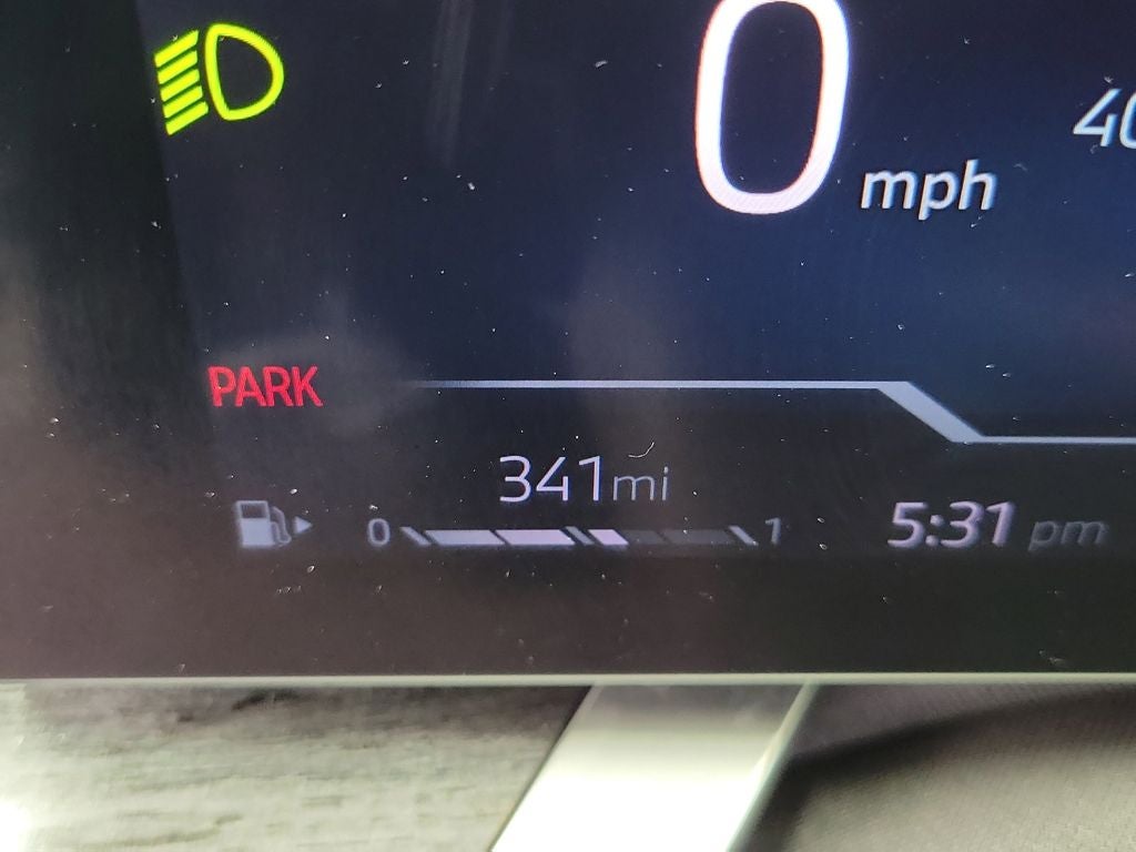 2025 BMW 7 Series 740i