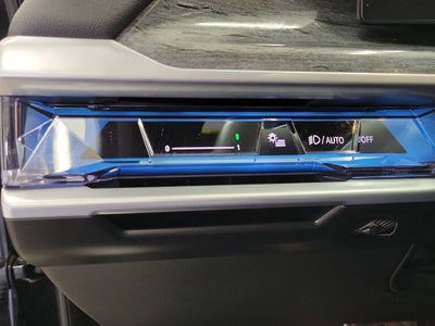 2025 BMW 7 Series 740i