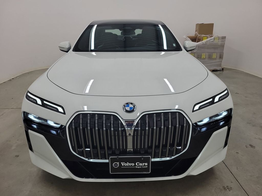 2024 BMW 7 Series 740i