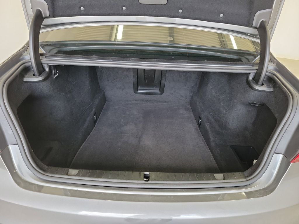 2017 BMW 7 Series 740i